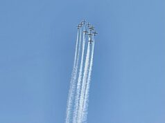 Frecce Tricolori ma con la scia bianca oggi a Decimomannu ǀ Fotogallery