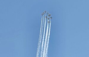 Frecce Tricolori ma con la scia bianca oggi a Decimomannu ǀ Fotogallery
