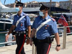 A Muravera un bimbo rischia di annegare in una piscina per adulti