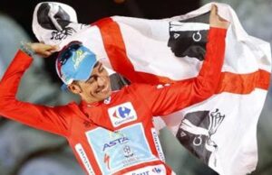 Fabio Aru si ritira dal ciclismo professionistico: “Starò con la famiglia”