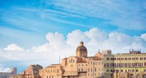 Prenotazioni aeree: Cagliari tra le dieci città di mare più gettonate