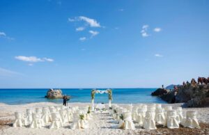 Castiadas: le prime nozze “esperienziali” davanti allo Scoglio di Peppino