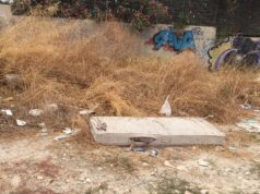 “Via Trentino è un immondezzaio”: appello degli studenti al Comune