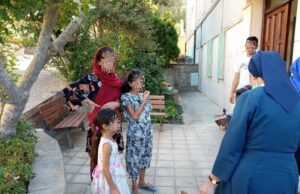 Profughi afghani: la bellissima testimonianza delle suore di Sassari