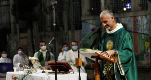 San Paolo, una grande festa all’oratorio per salutare il parroco