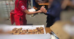 Gara di solidarietà per i profughi afghani, tra i volontari una pizzeria di Cagliari