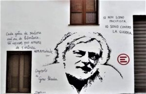 Gino Strada, a Orgosolo l’arte arriva dove non arrivano le istituzioni