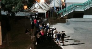 Open Night, la lezione dei ragazzi: oltre mille vaccini tra musica e selfie