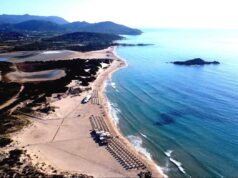 Chia: con tanti stabilimenti balneari è ancora una spiaggia libera?