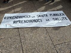 In piazza a Cagliari per la sanità pubblica | Ecco le immagini del corteo