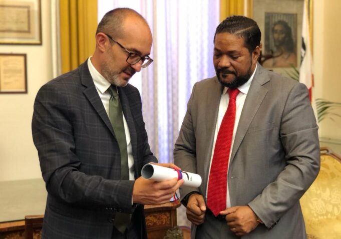 Il sindaco Truzzu incontra il console generale della Repubblica Dominicana