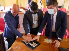 Un francobollo per ricordare la scrittrice Premio Nobel