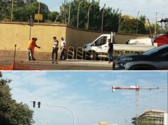 Viale Poetto, tir si incastra tra passaggio pedonale e alberi ǀ Video