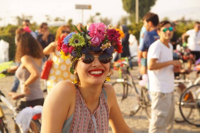 Fancy Women Bike Ride: tutte in bici (in dress code colorato)