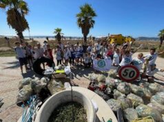 Clean Coast Sardinia, volontari al lavoro al Poetto ǀ Gallery