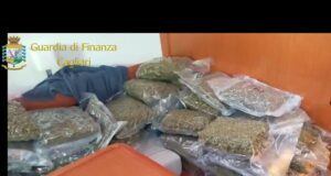 Veleggiavano con un carico di droga: arrestati due trafficanti bulgari