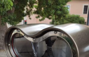 Vandali in azione a Cagliari | Spaccati i binocoli di Porta Cristina