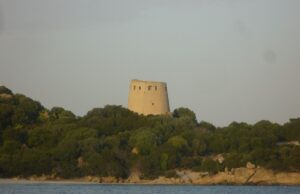 Castiadas, la Torre di Cala Pira usucapita da una società privata