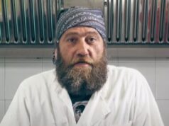 Alessio Madeddu è stato ucciso a coltellate di fronte al suo locale