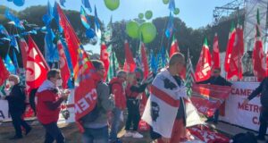 Attacco alla Cgil: sardi in piazza a Roma per dire no ai fascismi