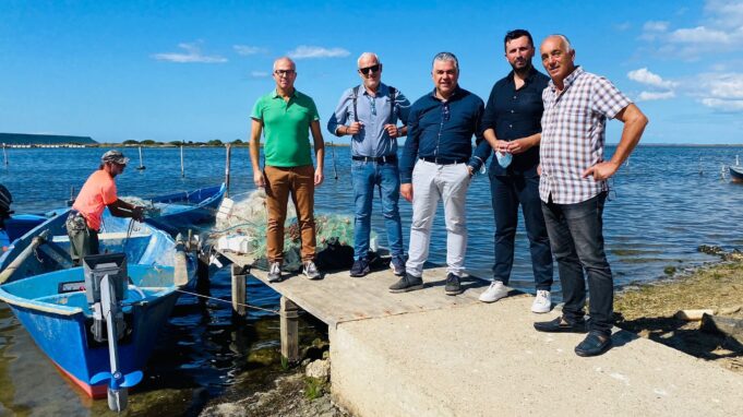 Marceddì, per i pescatori della laguna inizia la transizione al motore elettrico