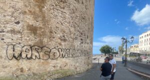Alghero: la Torre di Sulis sfregiata dai writers