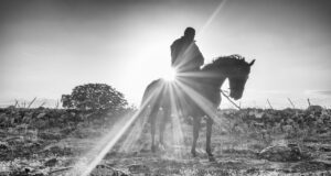 “Non è l’America” | Un fotografo immortala gli ultimi abitanti della frontiera sarda