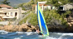 Windsurfer 2021, la cagliaritana Giulia Clarkson si aggiudica il titolo europeo