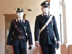 Guida sotto effetto di cocaina e fa un incidente, patente sospesa