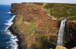 La cascata di Capo Nieddu a ottobre