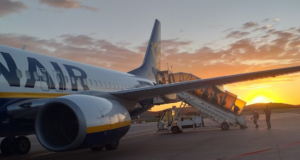 Hub Ryanair ad Alghero, l’ex sindaco Tedde: “Gli aereoporti sardi lavorino insieme”