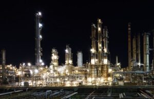 Aumento dei prezzi del petrolio, il titolo Saras balza del 5%