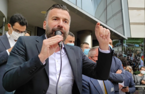 Oristano, Alessandro Zan parla a scuola del suo Ddl: è polemica