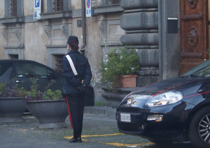 Percepisce reddito di cittadinanza con “extra” da giardiniere