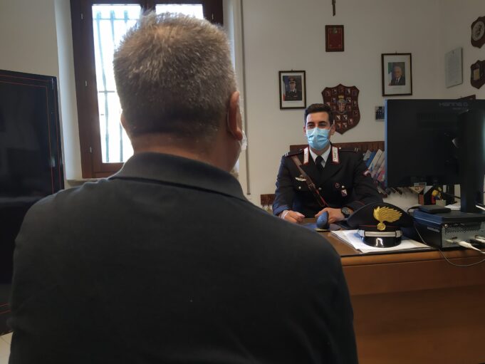 Truffa online, invia 750 euro per una piscina mai ricevuta