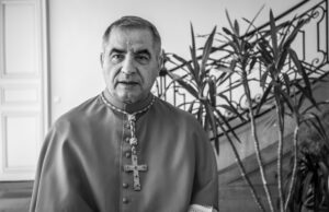 Papa Francesco telefona a Becciu: “Puoi tornare nel Concistoro”