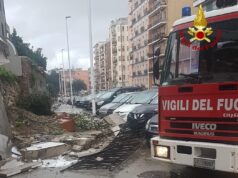 Nubifragio a Cagliari | Crolla un muro con la ringhiera anche in via Palestrina