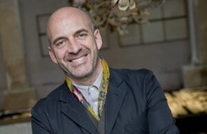 Nuovo successo per Antonio Marras: firmato l’accordo con Calzedonia