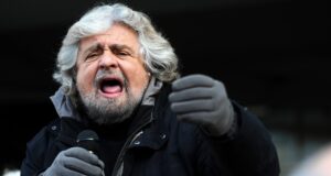 Minacce a Beppe Grillo prima del processo al figlio