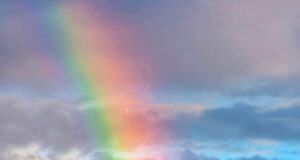 Dopo il ciclone arcobaleno al Poetto | Da domani di nuovo temporali