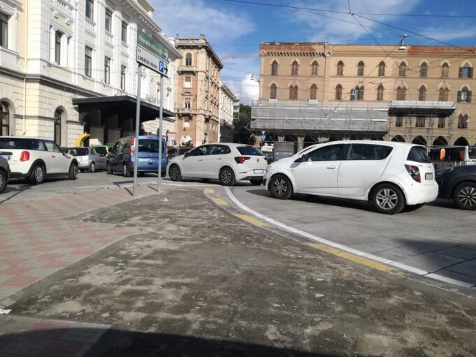 Piazza Matteotti: la nuova viabilità che fa impazzire i cagliaritani