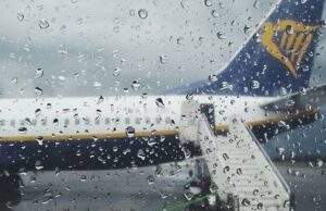 Aeoroporto di Cagliari, ritardo di due ore per tempesta di fulmini