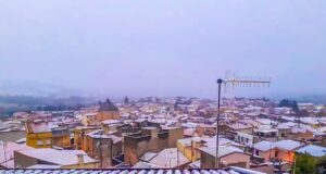 Arriva la neve, la Sardegna si copre di bianco