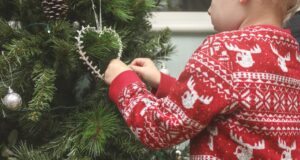 Commissione Ue: “Meglio ‘Buone Feste’, non tutti sono credenti”