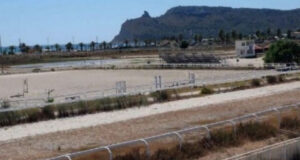 Cagliari dice addio all’ippodromo: al suo posto ci sarà il paradiso dei surfisti