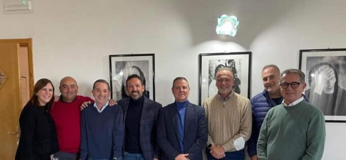 Forza Italia si riunisce a Oliena | “Uniti per dare più forza ai territori”