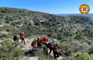 Cade dalla Sella del Diavolo durante una arrampicata: speleologo ferito