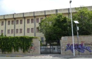 Furto al De Sanctis-Deledda, arrestato disoccupato di 39 anni