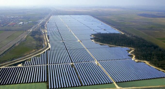 Transizione energetica | Il territorio si ribella ai progetti calati dall’alto