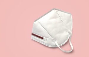 Mascherine Ffp2, c’è l’accordo: saranno vendute a 75 centesimi